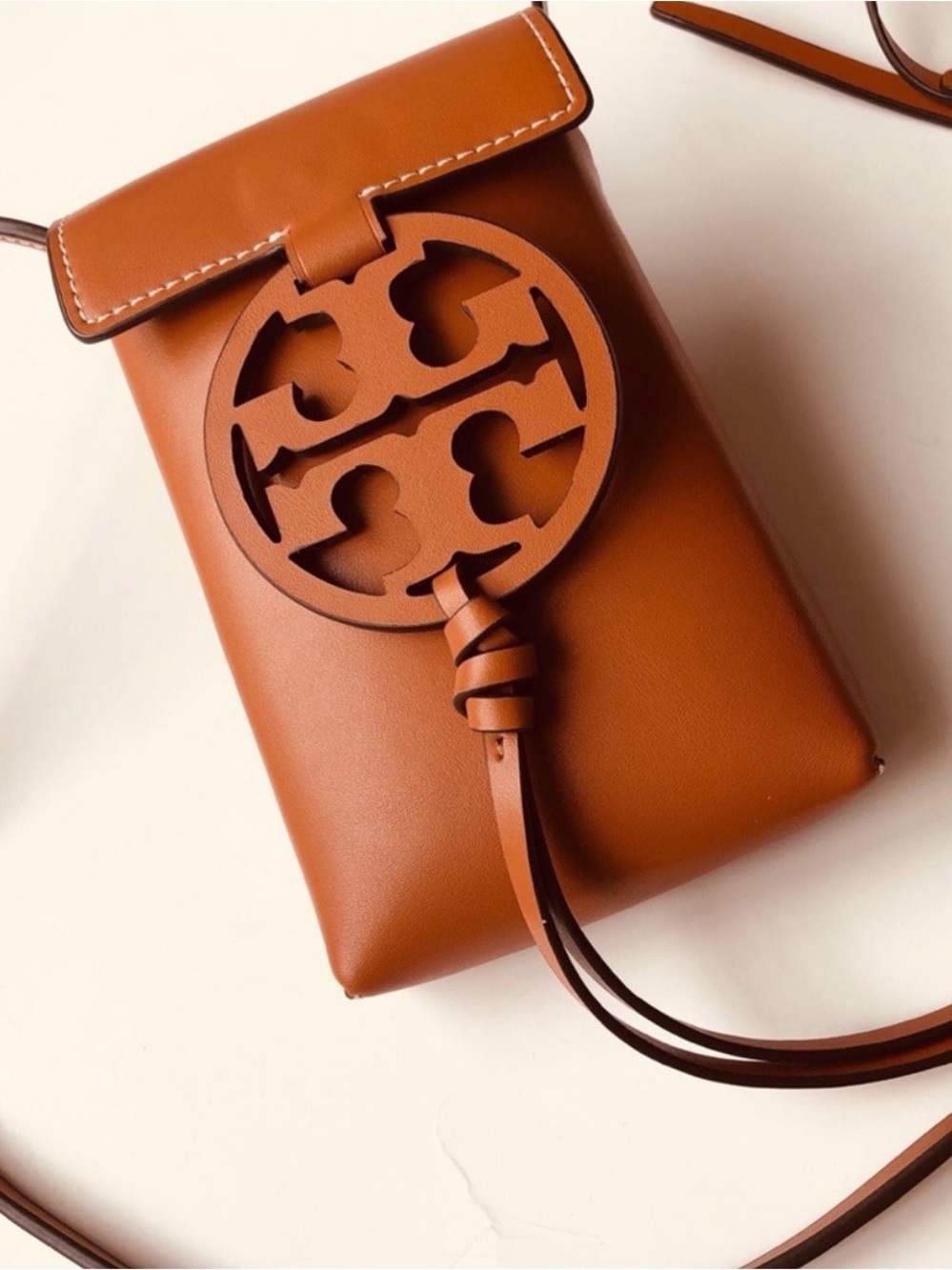 Tory Burch Leather Phone Crossbody in Cognac Brown - Picture 3 of 6